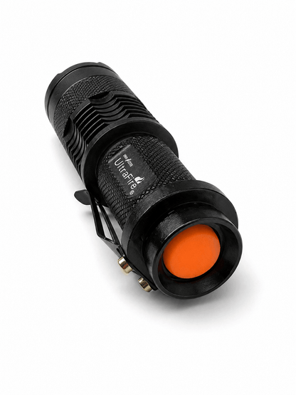 Мини фенер Black Airsoft CREE с презареждаща батерия и зарядно