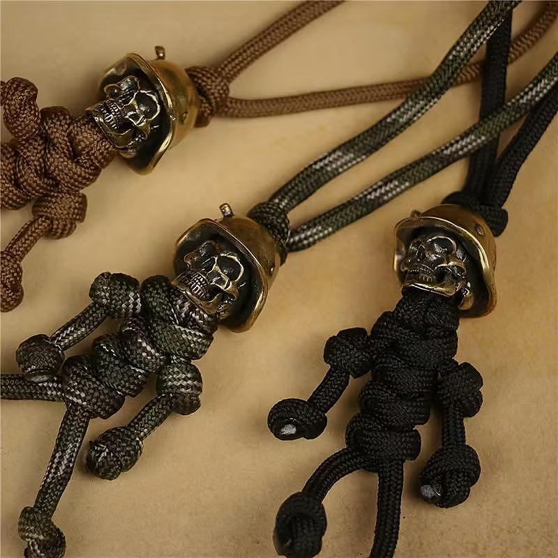 Тактически ключодържател Paracord Skull Soldier
